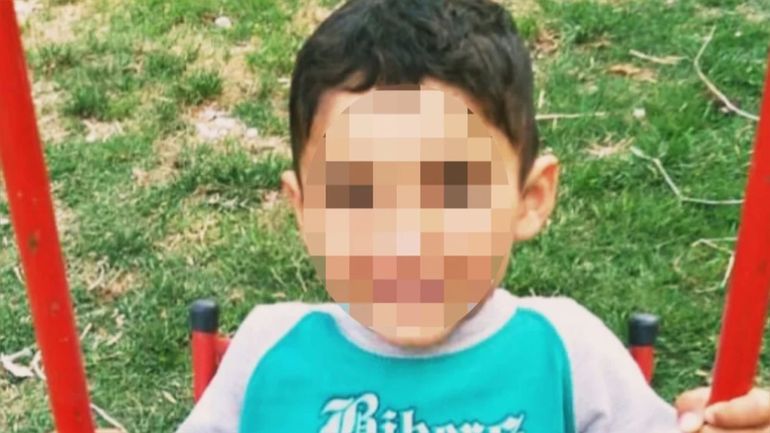 Nene de 2 años murió tras una golpiza: detienen a la mamá y su novio