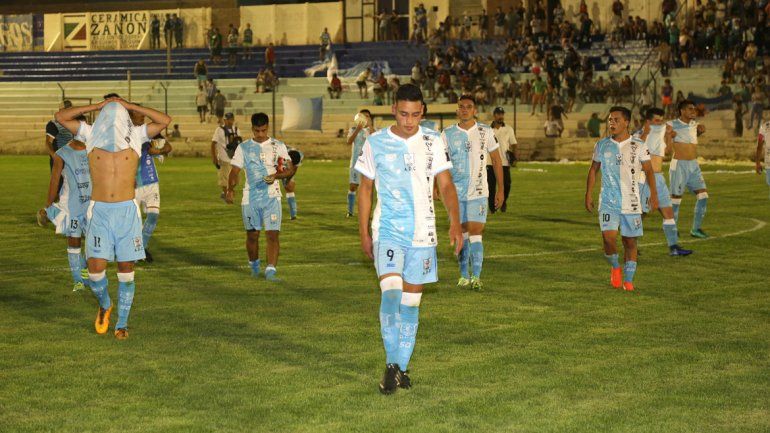 Deca-ndidato: Pacífico bajó a cente y manda