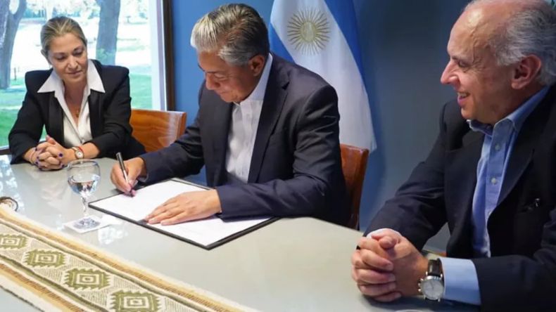 La firma para el aporte de GeoPark había sido acordada en marzo | LM Neuquen La firma para el aporte de GeoPark había sido acordada en marzo