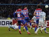 Maravilla Martínez anotó y Racing quedó primero de su grupo.