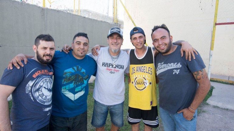 Un disco de la cárcel, con artistas consagrados