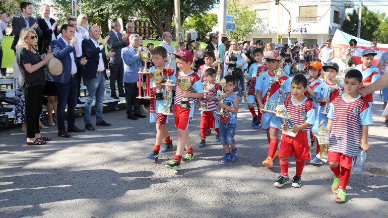 Los festejos por el aniversario volvieron al Casco Viejo de la localidad.