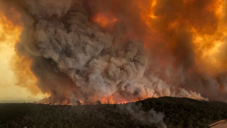 ¿Por qué llega a la Patagonia el humo de los incendios en Australia?
