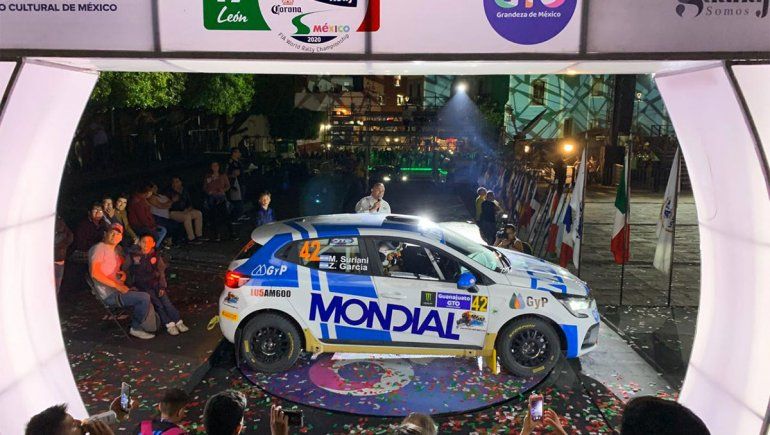 Suriani va a fondo y hace diferencia en su debut mundial