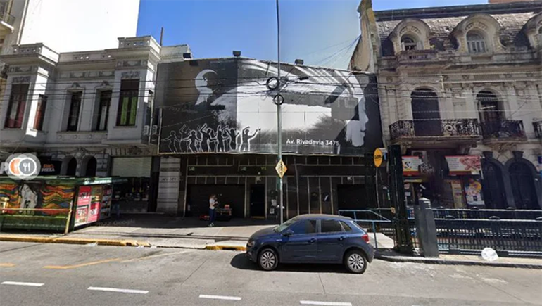 Video: tres heridos tras un tiroteo en un boliche de Once