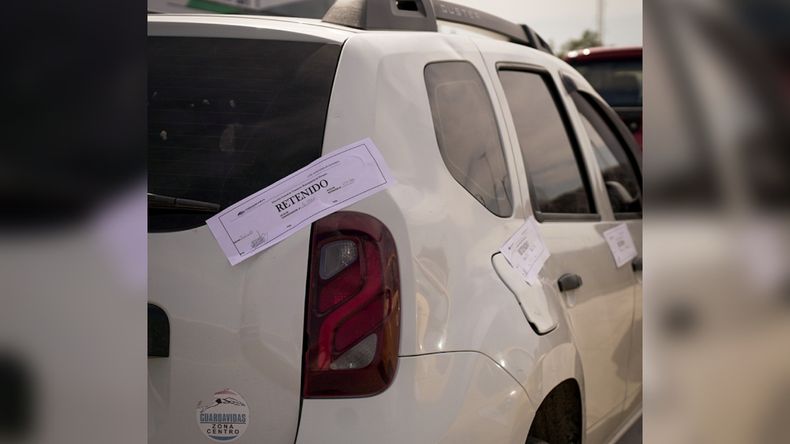 Atraparon a otro Uber trucho en Neuquén: el conductor era agente penitenciario