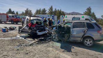 son tres las personas fallecidas en el violento choque frontal de la ruta 40 son tres las personas fallecidas en el violento choque frontal de la ruta 40