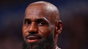 lebron james se va de los lakers: como es su situacion y donde jugaria lebron james se va de los lakers: como es su situacion y donde jugaria