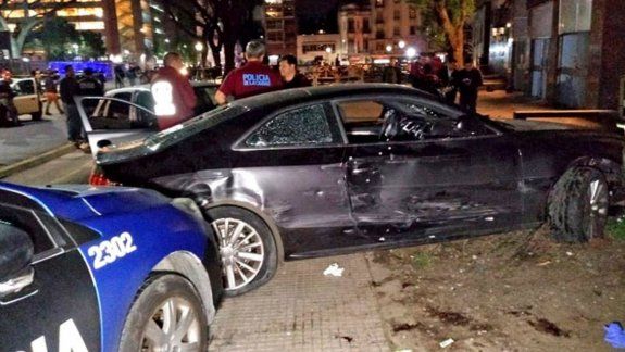 Tremenda balacera frente a la Facultad de Medicina