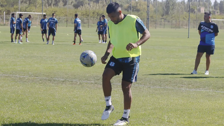 Lucas Mellado fue uno de los refuerzos de Deportivo Rincón para esta temporada. 