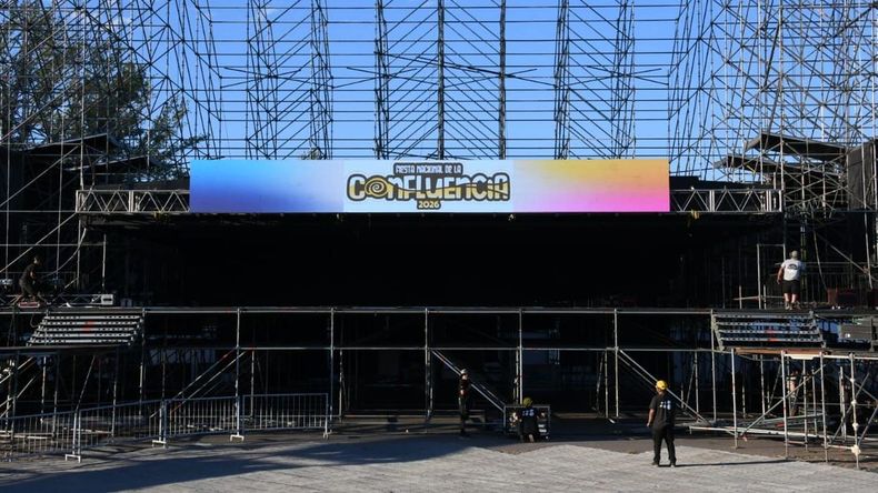 El imponente escenario Confluencia. | LM Neuquen El imponente escenario Confluencia.