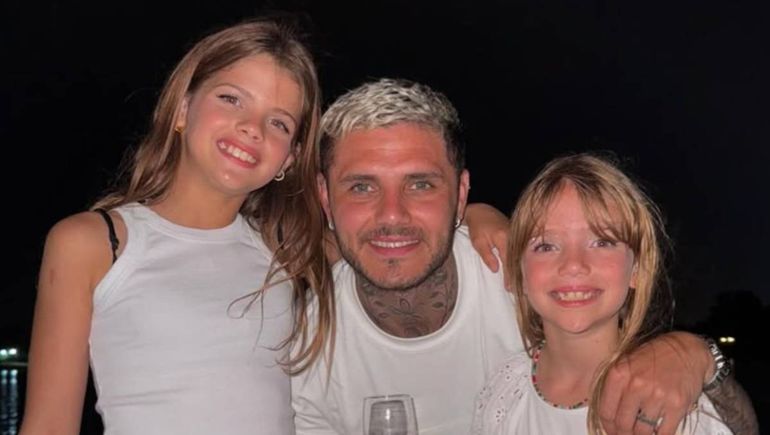 Mauro Icardi y sus hijas