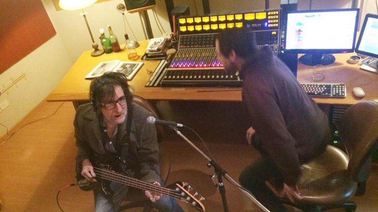 El baterista Fernando Samalea mostró imágenes del músico tocando en estudio&nbsp;