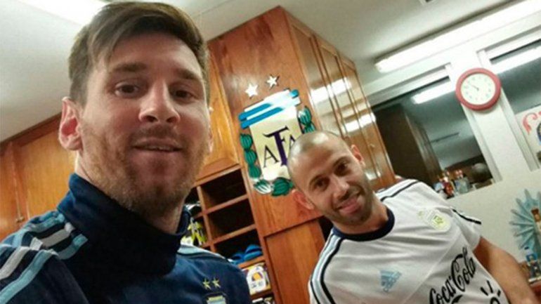 Messi y Mascherano llegaron al país y se sumaron a la Selección