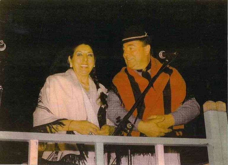 Coco Payote y compañera de baile