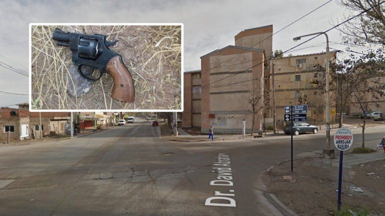 Atraparon a tres adolescentes armados que quisieron robar un auto en el barrio Mudón