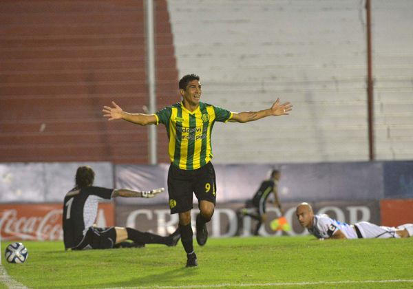 Aldosivi le ganó a Gimnasia de Jujuy y ya es de Primera