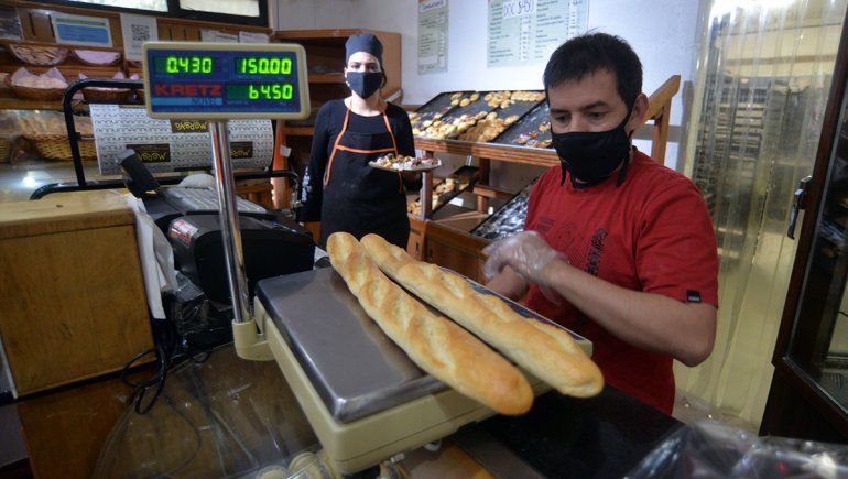 Aumentan los insumos y la suba del kilo de pan es inminente
