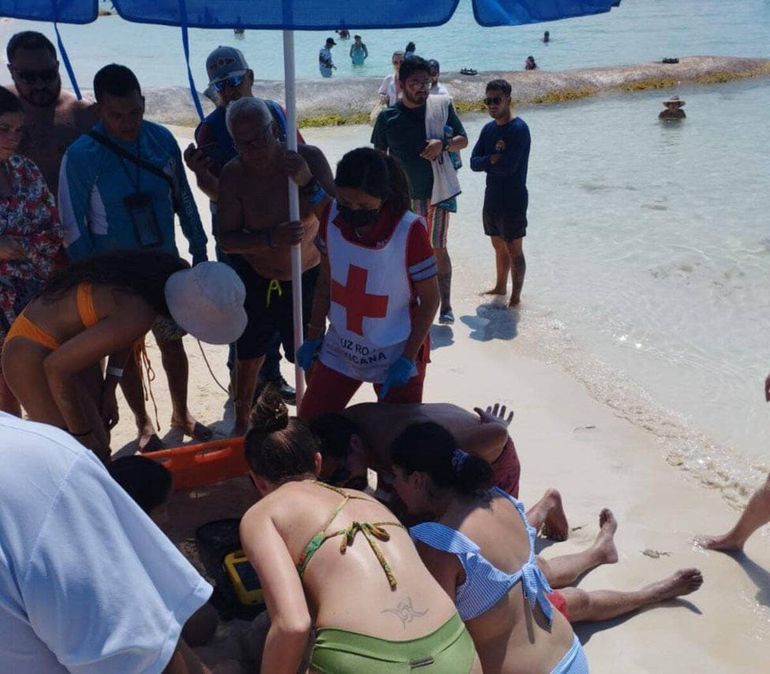Turista argentino murió mientras realizaba una excursión en Isla Mujeres