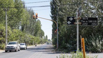 robo comando: vestidos de policias, se llevaron $9 millones robo comando: vestidos de policias, se llevaron $9 millones