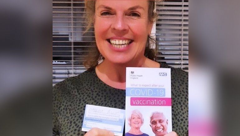 Una médica fue la primera argentina en recibir la vacuna contra el Covid