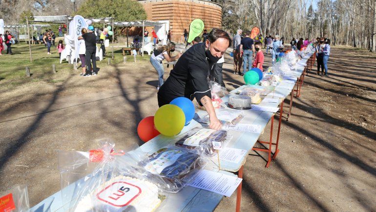 La torta infantil más larga del mundo es neuquina
