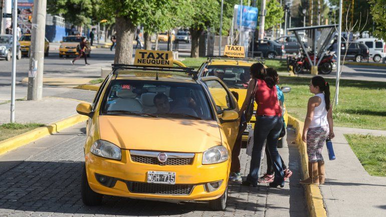Tomar un taxi saldrá más caro desde las cero horas de mañana.