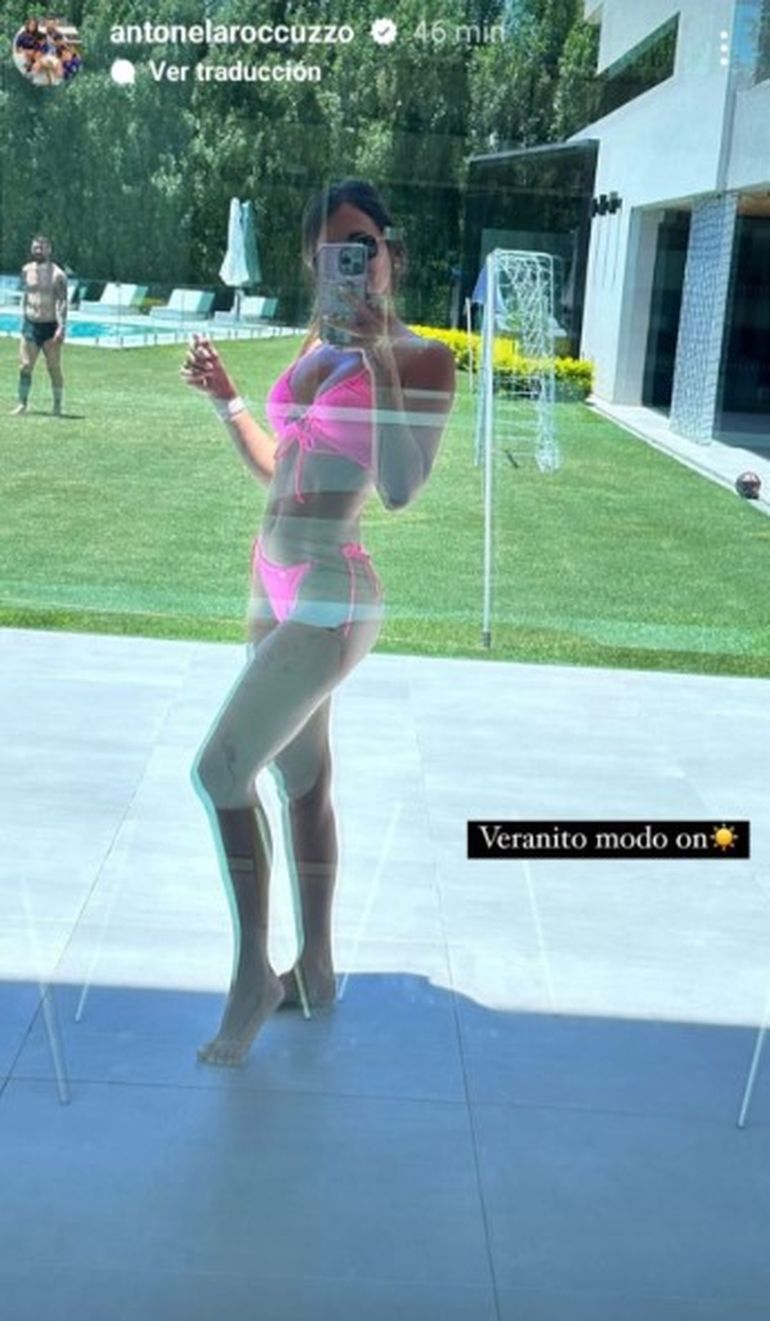 Con una selfie en microbikini rosa, Antonela Roccuzzo mostró como es la pileta de la mansión donde vive con Leo Messi en Rosario. Con una selfie en microbikini rosa, Antonela Roccuzzo mostró como es la pileta de la mansión donde vive con Leo Messi en Rosario.