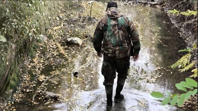 Uno de los recientes rastrillajes en busca de indicios que permitan saber qué pasó con Emanuel Centeno, el joven desaparecido en Chubut., Uno de los recientes rastrillajes en busca de indicios que permitan saber qué pasó con Emanuel Centeno, el joven desaparecido en Chubut.,