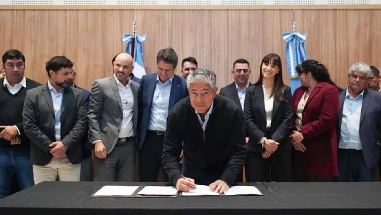 Provincia acelera las escrituras de lotes y planes de viviendas en Neuquén: las localidades