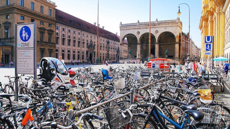 Uno de los estacionamientos de bicicletas de Múnich.