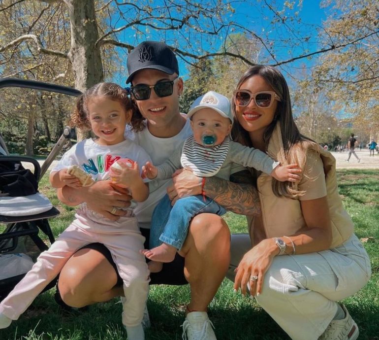 Lautaro Martínez y su familia Lautaro Martínez y su familia