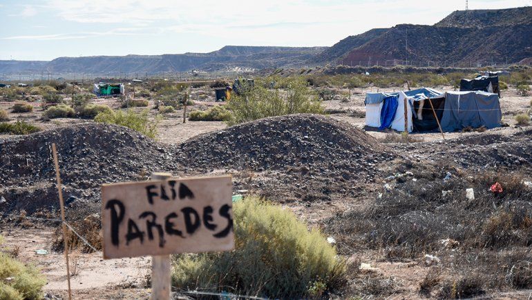 En la Bajada de Maida, las familias solo van a dormir