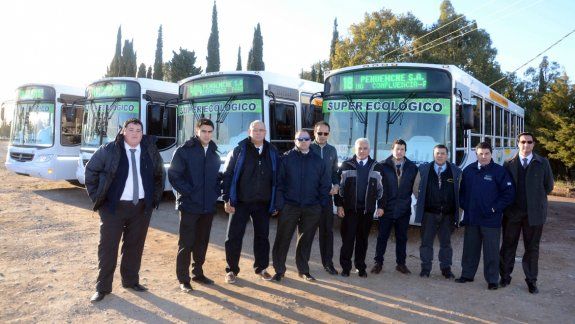 Los choferes conducirán las unidades que sumó Pehuenche para prestar el servicio en el norte de la ciudad.