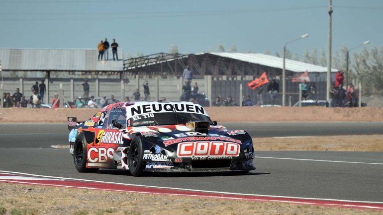 La segunda fecha del TC se corrió en Centenario y miles de personas disfrutaron de la fiesta.