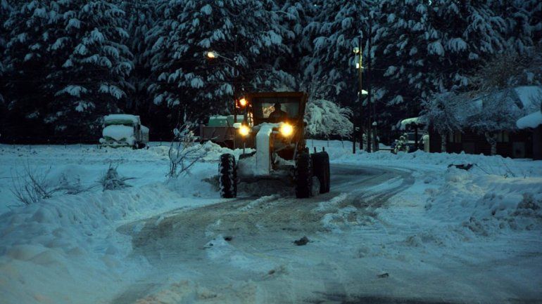 Un finde neuquino con manto blanco