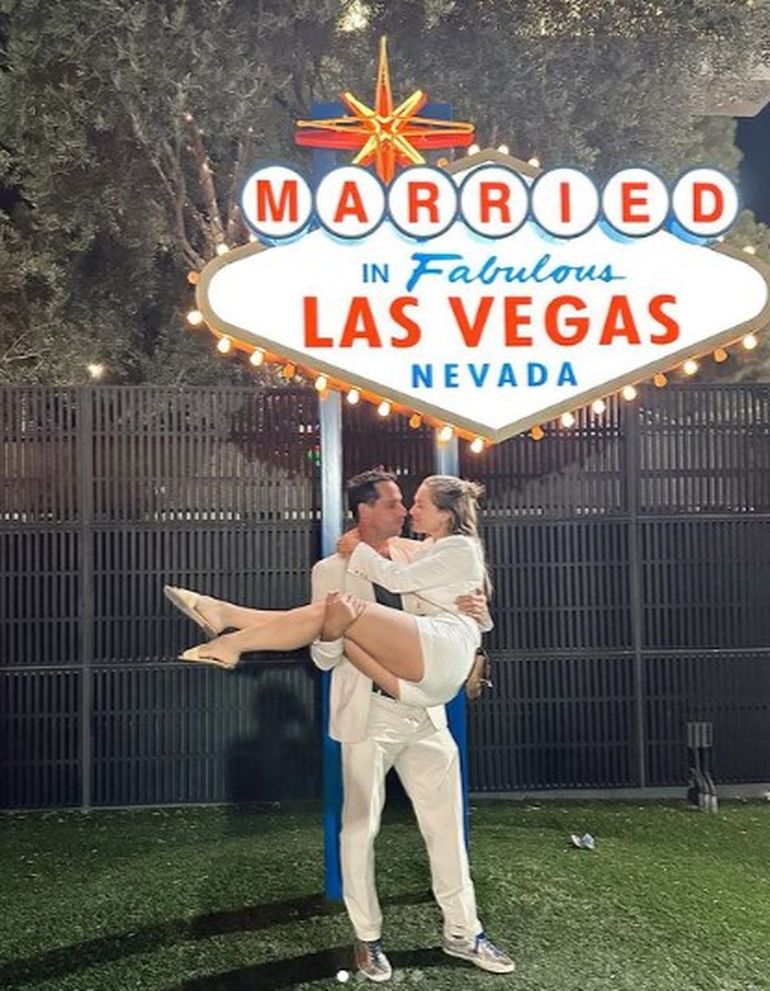 La foto con la que Gonzalo Valenzuela y Kika Silva confirmaron su boda. La foto con la que Gonzalo Valenzuela y Kika Silva confirmaron su boda.