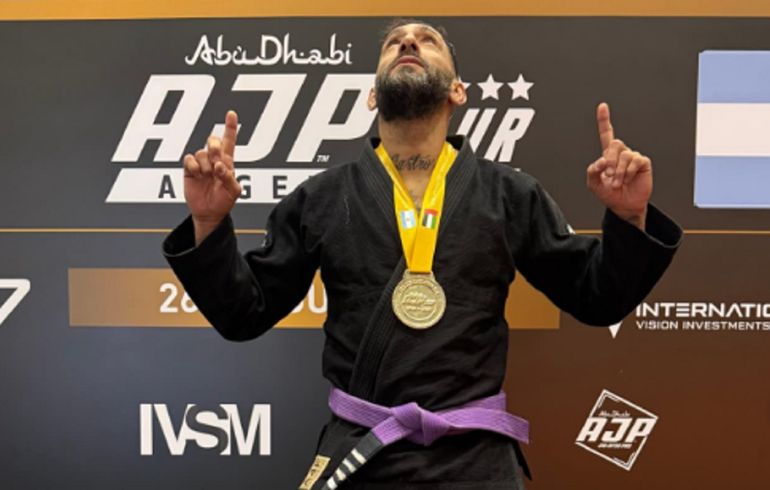 La historia del bancario neuquino que salió campeón mundial de jiu-jitsu