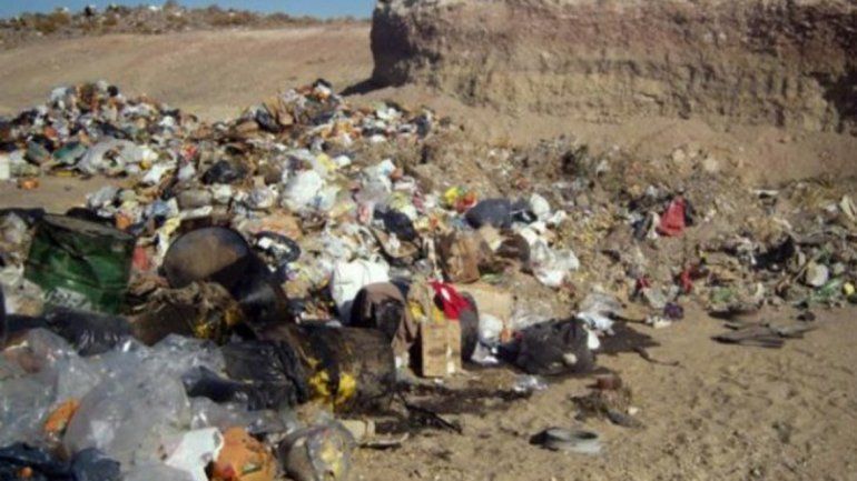 Buscan erradicar basurales a cielo abierto en Plaza Huincul