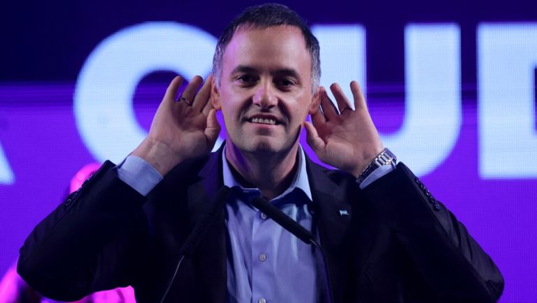 Milei y Adorni cerraron la campaña libertaria en CABA con un llamado a derrotar al partido del Estado
