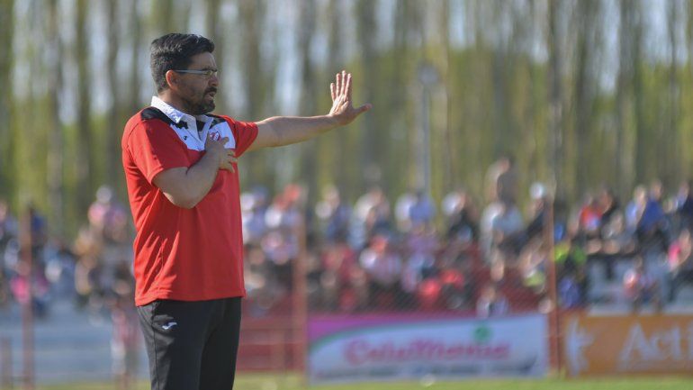 El equipo neuquino viajará al mediodía a La Pampa para visitar a Ferro.