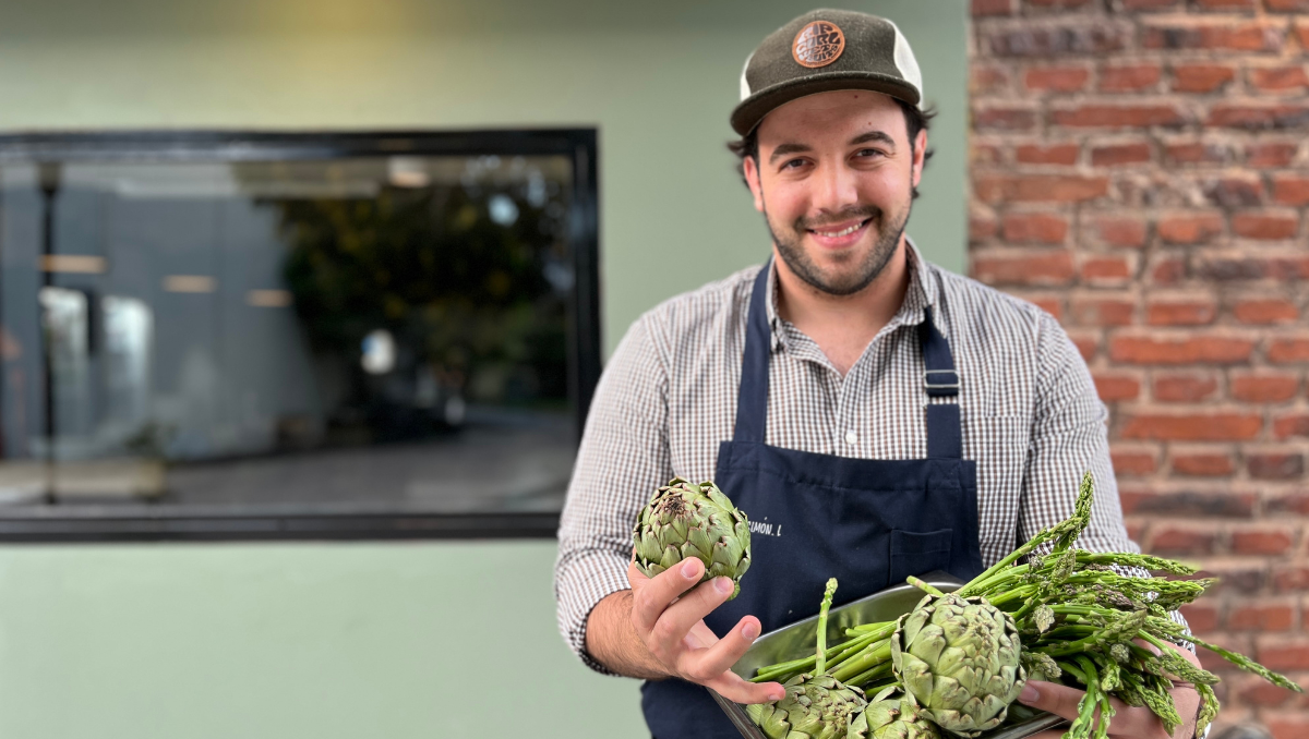 Simón Lochbaum, el chef que cocina al ritmo de las estaciones en Cipolletti