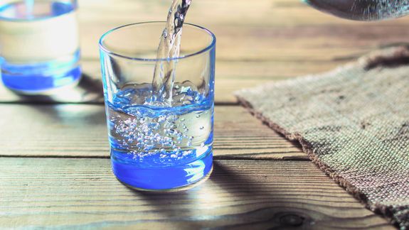 La cantidad de agua a tomar dependerá de cada persona y la situación.