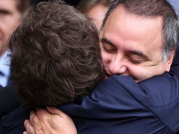 Javier Milei respaldó a Manuel Adorni ante la presión mediática.