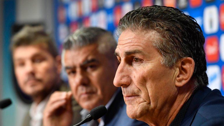 El DT de la Selección dijo adiós oficialmente frente a la prensa.