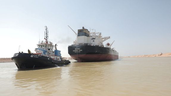 Estados Unidos aumentará su producción de GNL. Suez Canal Authority/Handout via REUTERS