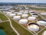 El petróleo toca un nuevo máximo cerca de u$s 75
