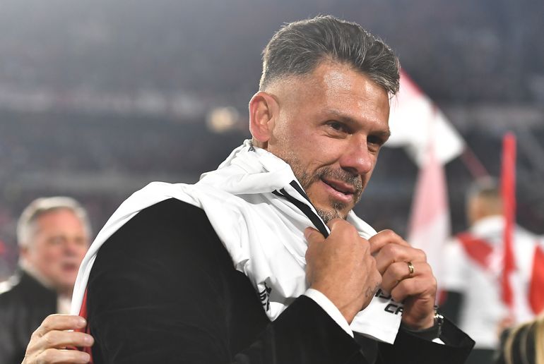 Demichelis solo perdió seis partidos de 33. Demichelis solo perdió seis partidos de 33.