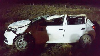 turistas volcaron en la ruta 40, entre la angostura y bariloche
