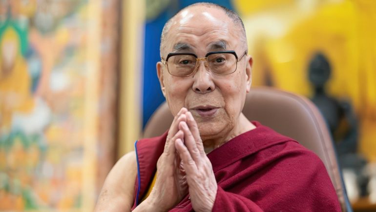 El dalái lama hizo historia en los Grammy 2026: qué premio le otorgaron y qué dijo tras la distinción